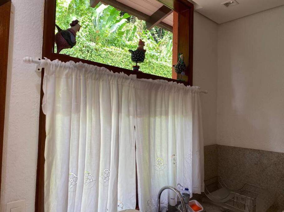 סאו סבסטיאו Casa Deliciosa Em Condo C/ Piscina Frente Ao Mar מראה חיצוני תמונה