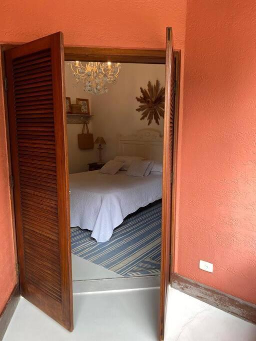 סאו סבסטיאו Casa Deliciosa Em Condo C/ Piscina Frente Ao Mar מראה חיצוני תמונה