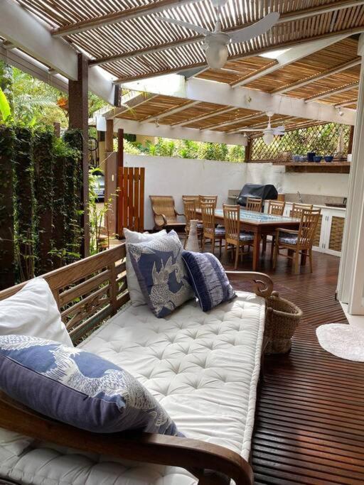 סאו סבסטיאו Casa Deliciosa Em Condo C/ Piscina Frente Ao Mar מראה חיצוני תמונה
