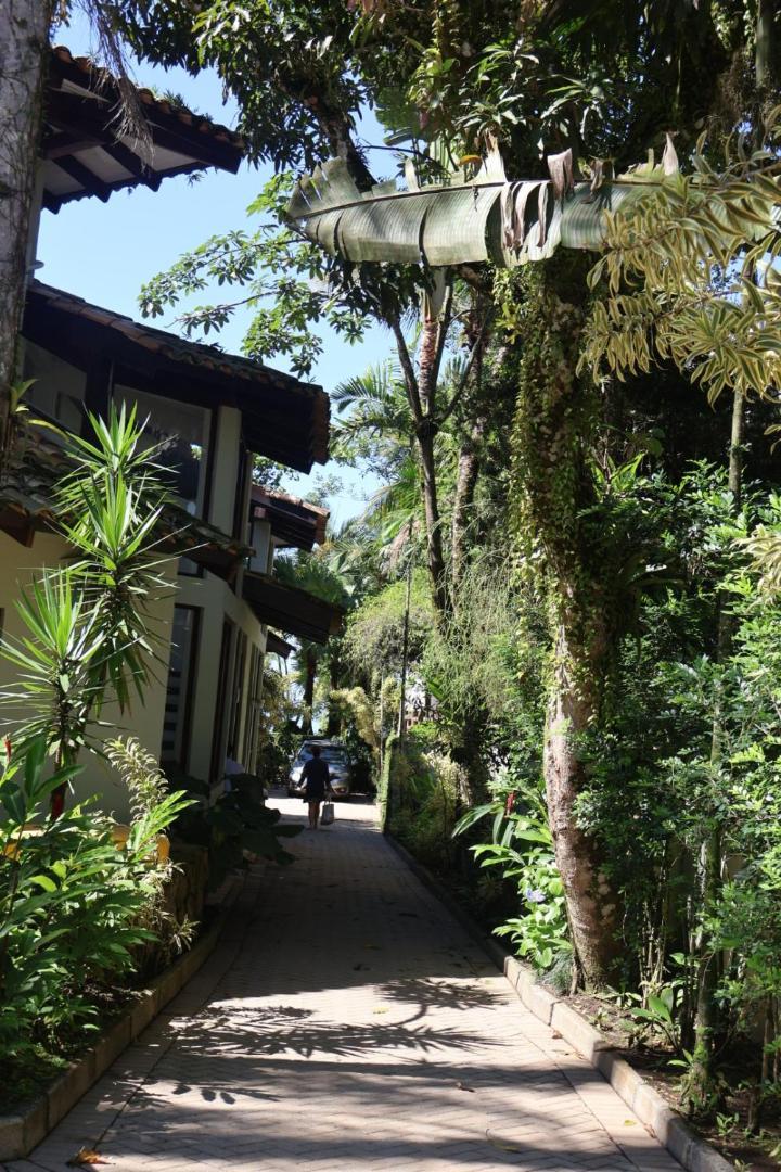 סאו סבסטיאו Casa Deliciosa Em Condo C/ Piscina Frente Ao Mar מראה חיצוני תמונה